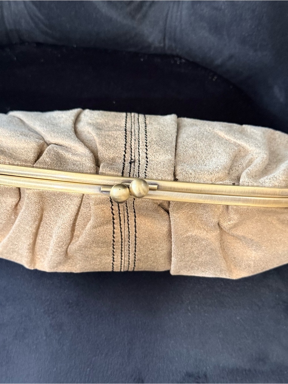 Kenneth Cole Gold Metallic Ruched Kiss-Lock Clutch - Picture 4 of 7
